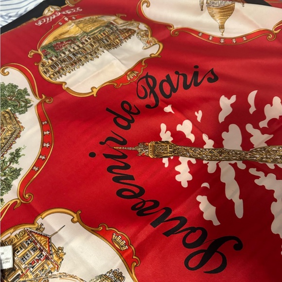 Colorful Silk Scarves Collection - Picture 3 of 10